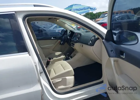 2011 Volkswagen Tiguan Se from USA, damaged, VIN WVGAV7AX9BW514225